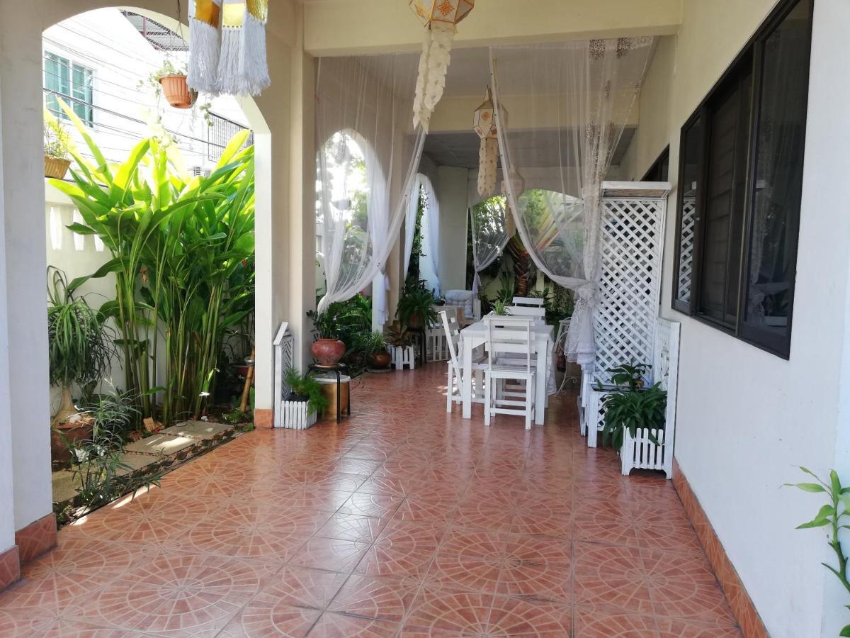 Dd Smile House, Nong Hoi Hotel เชียงใหม่ ภายนอก รูปภาพ